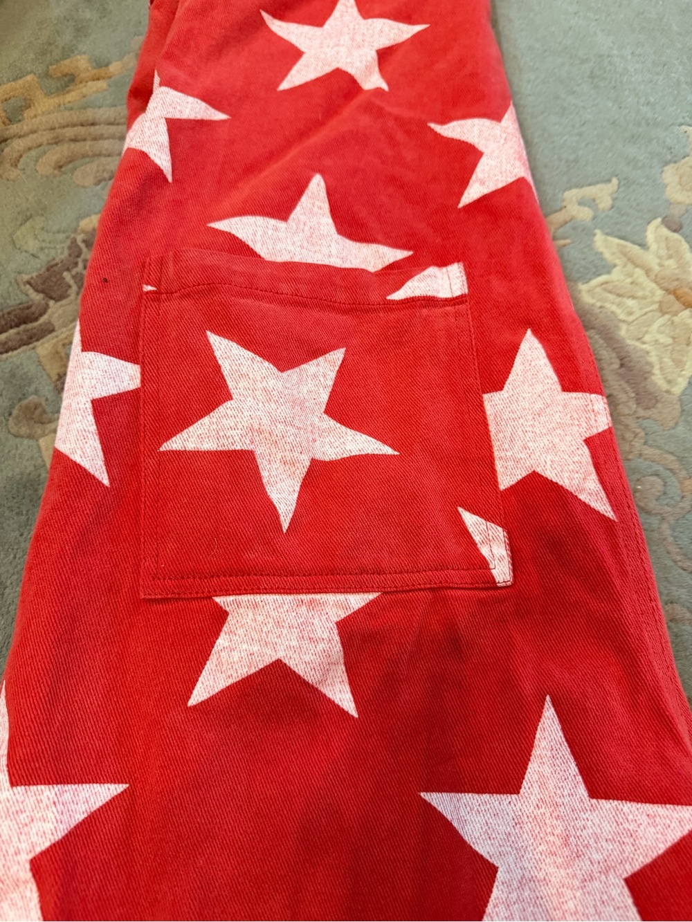 BiBi Red Star-Accent Top - Picture 5 of 5